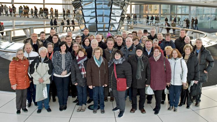 Gruppenfoto Kuppel